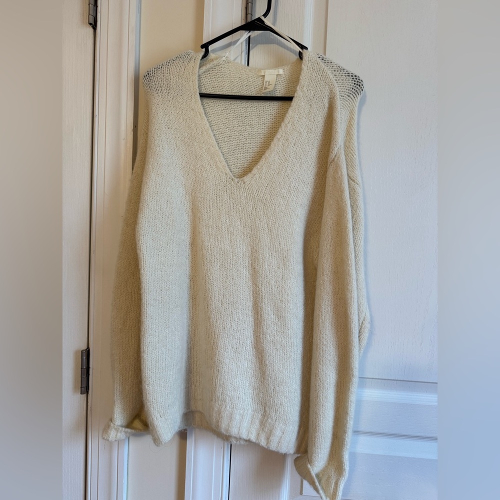 H&M V-neck sweater